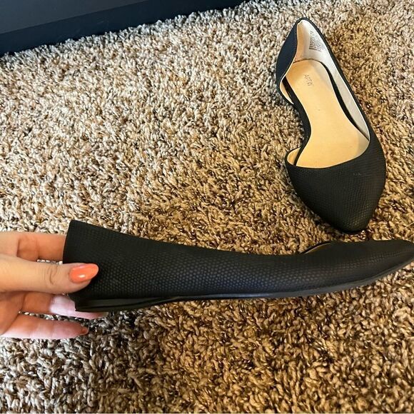 Apt 9 Pointed Toe Flat - Picture 4 of 12